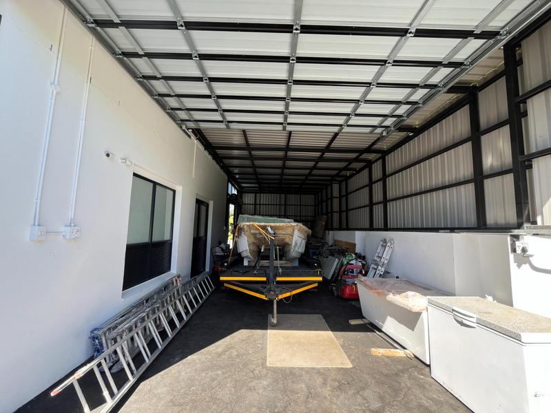 4 Bedroom Property for Sale in Helderrand Western Cape